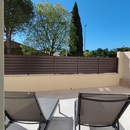 Proche D'uzes * Sagriès